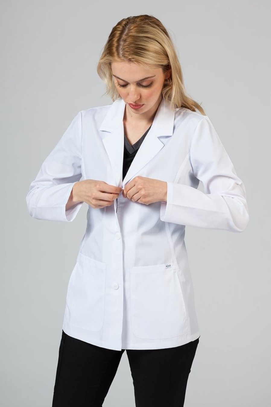 Ona Adar Medical Uniforms | Fartuch Medyczny Damski Adar Uniforms Consultation