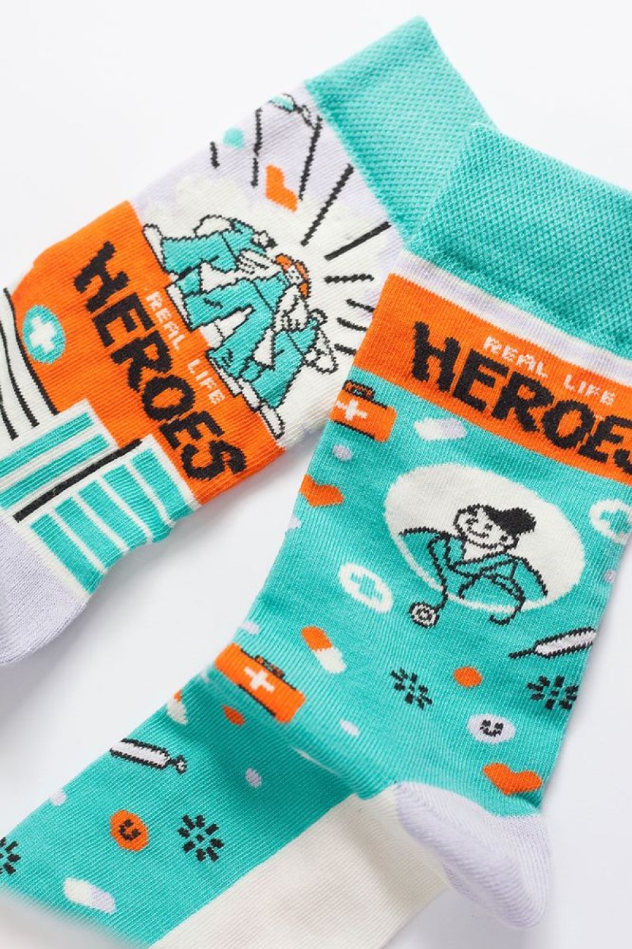 Ona UniformSocks | Kolorowe Skarpetki Real Life Heroes - Uniformsocks