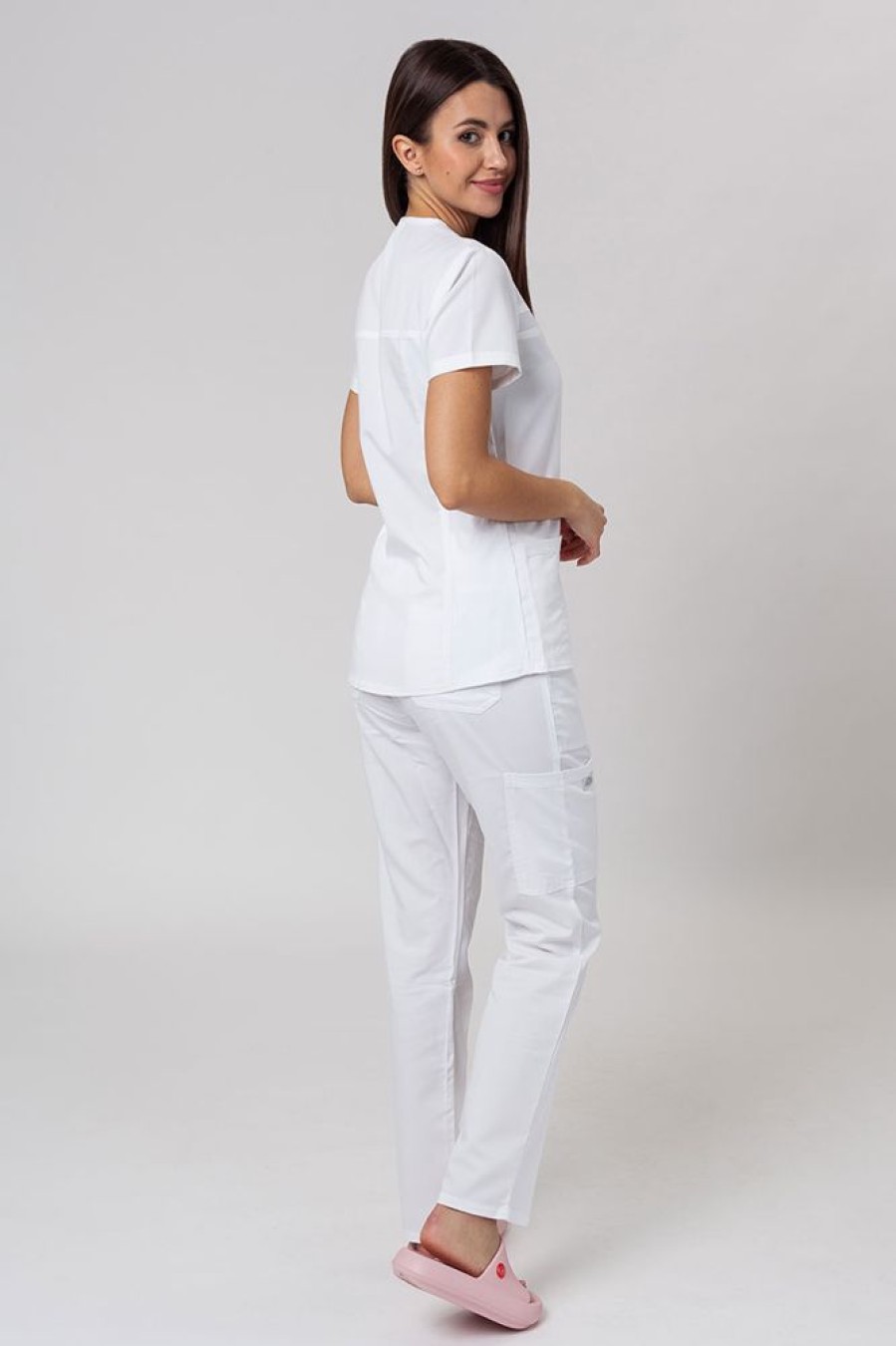 Ona Dickies | Komplet Medyczny Damski Dickies Balance (Bluza V-Neck, Spodnie Mid Rise) Bialy