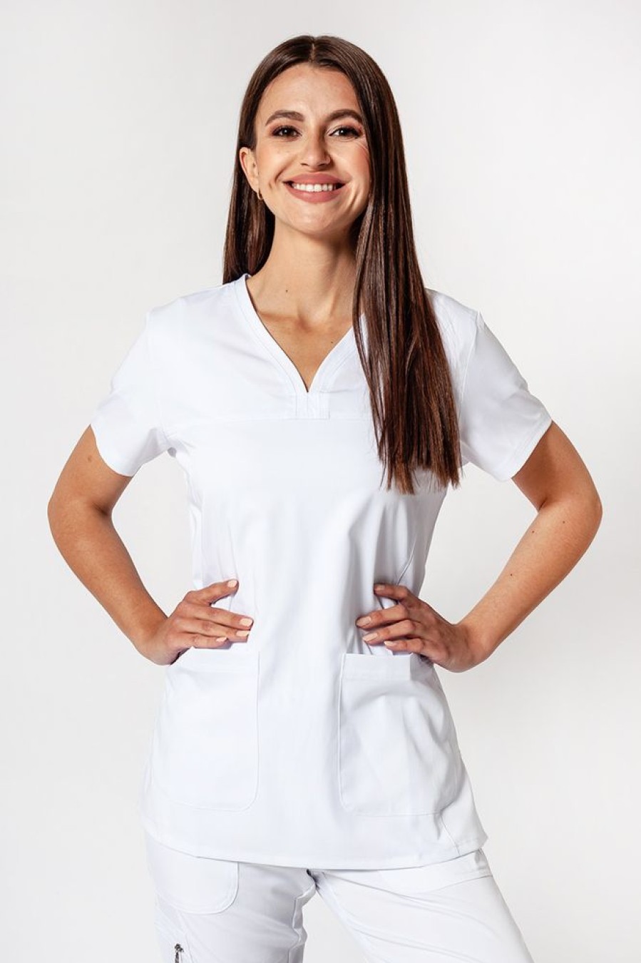 Ona Adar Medical Uniforms | Komplet Medyczny Adar Uniforms Ultimate Bialy (Z Bluza Sweetheart - Elastic)